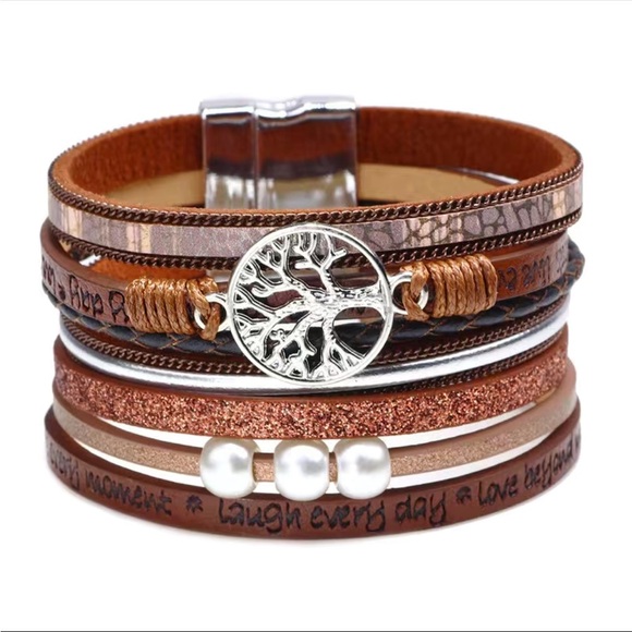 Hollow Tree Of Life Letters Pearl Women's Leather
Bracelet - Picture 3 of 7